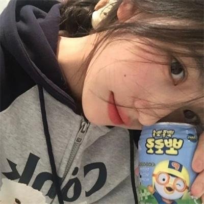 东德蕾丝的爱欲
